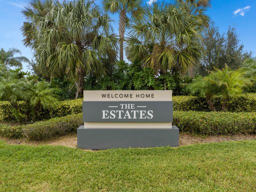 1030 Coventry Rd, Davenport, FL 33897 photo 2