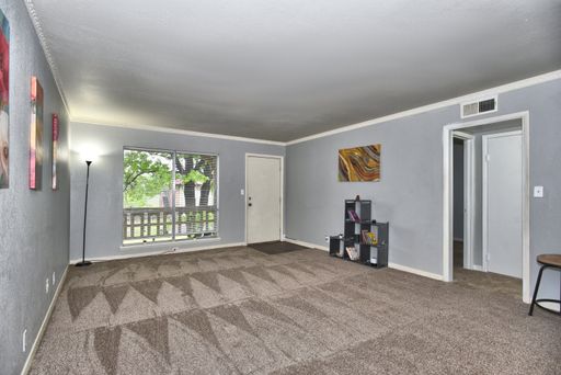 PRIVATE BALCONY! NEW CARPET 2023! NEW FRIDGE 2023! NEW HVAC 2023!