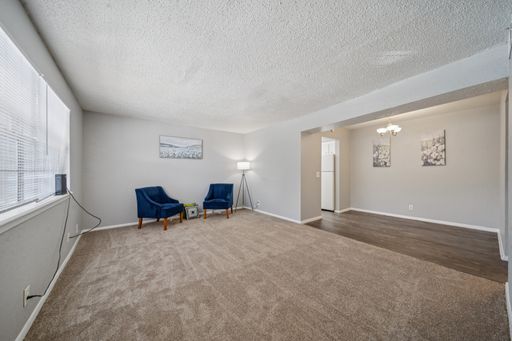 FREE APPLICATION FEE + $150 OFF FIRST MONTHS RENT! ALL BILLS PAID, NEW PAINT 2026, RESERVED PARKING – photo 1