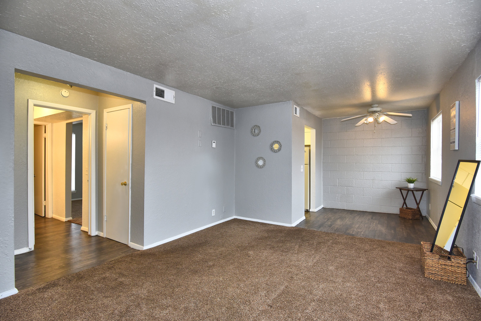 Tulsa Apartment: 8314 E 25th Pl