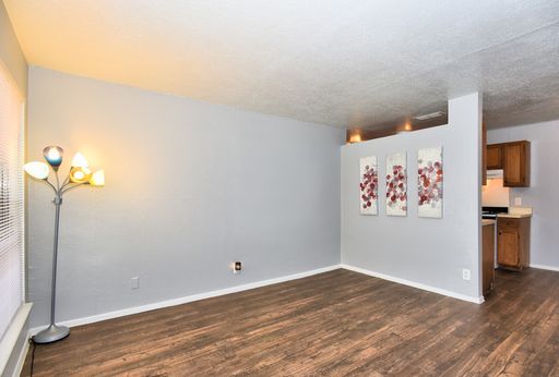 ***WASHER AND DRYER CONNECTIONS - 2 CAR ROOFED CARPORT - FULLY EQUIPPED KITCHEN*** – photo 1