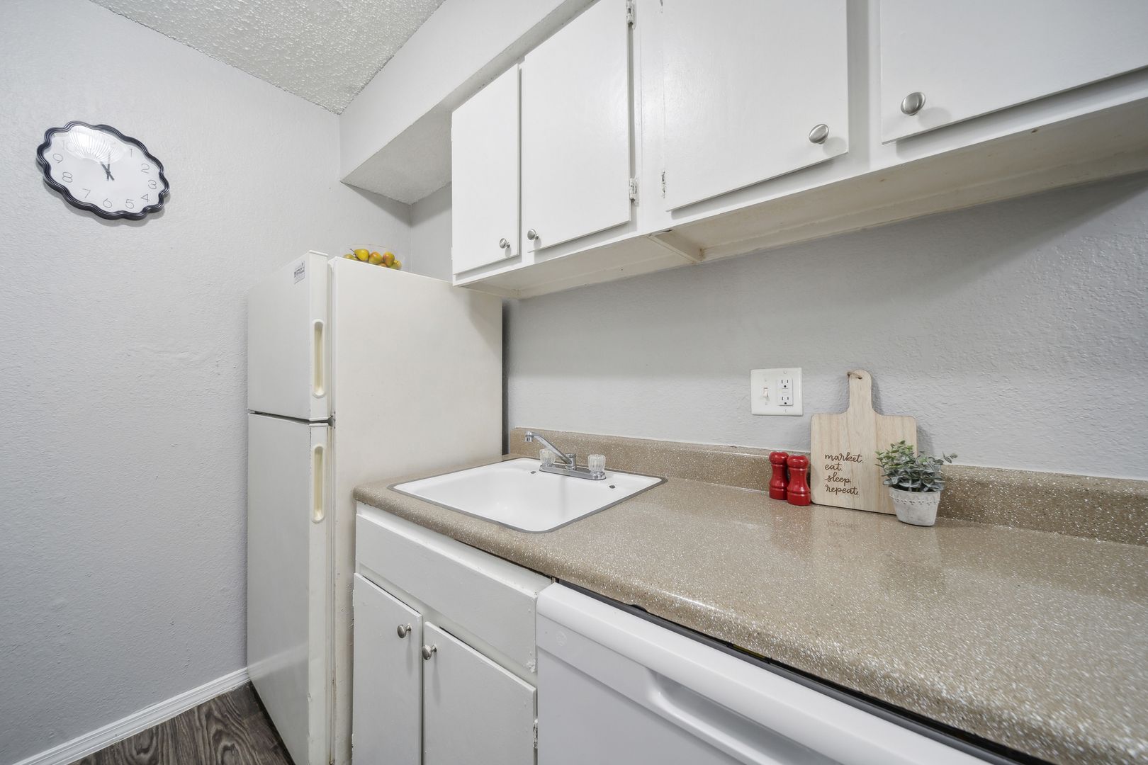 Tulsa Apartment: 4404 S 109th E Ave