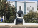 Los Angeles Apartment: 1805 N. Kingsley Drive