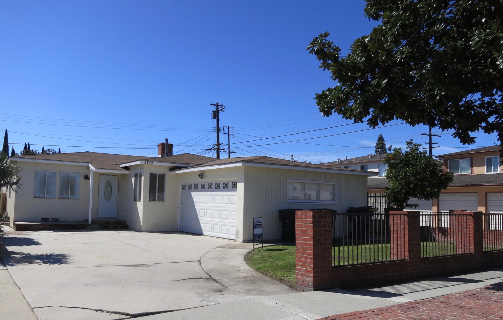 Torrance House: 2922 W. 167th Street