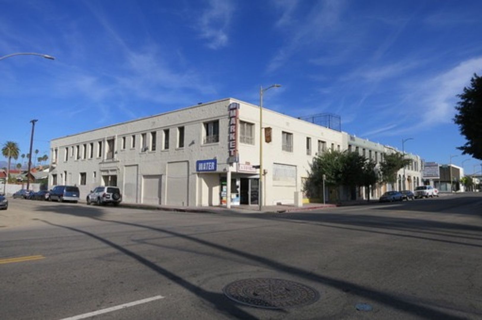 Los Angeles Apartment: 106 N. Dillon Street