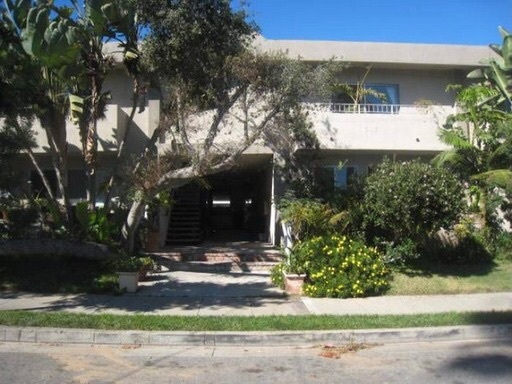 Santa Monica Apartment: 717 Strand Street