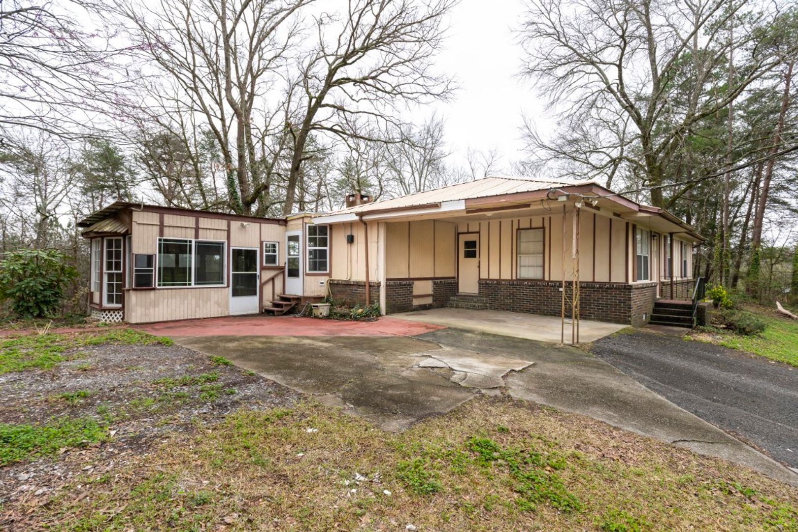 Calera House: 747 17th St