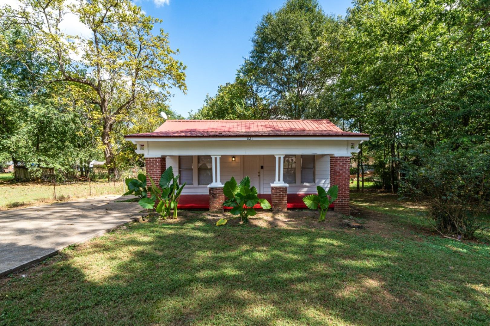 Bessemer House: 821 Delta Street