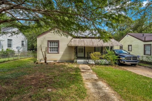 Exciting Opportunity Near Shopping and Entertainment! – photo 1