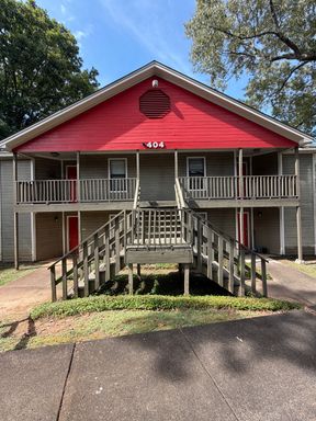 New Listing! 404 Eastdale Rd S Apt B Montgomery, AL 36117 – photo 1