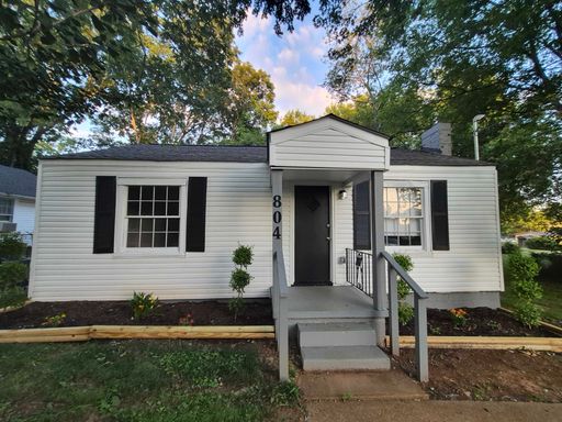 2 Bedroom Beauty with APPLIANCES INCLUDED!! – photo 1