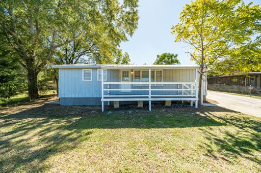 Pet-Friendly 3BR Home with Modern Updates & Spacious Yard!