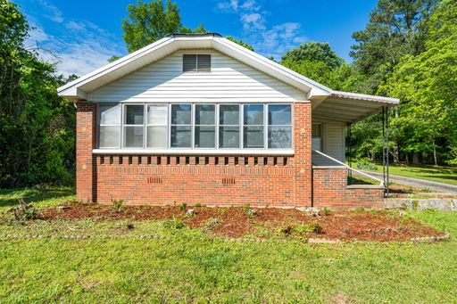 3 Bedroom Oneonta Beauty!