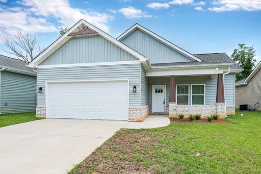 Beautifully Updated 3BR Home – Granite Counters, Hardwood & More! – photo 1