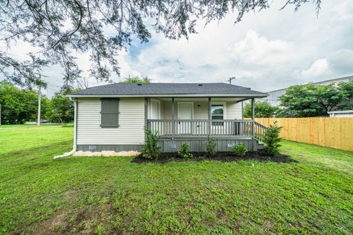 108 Mill St