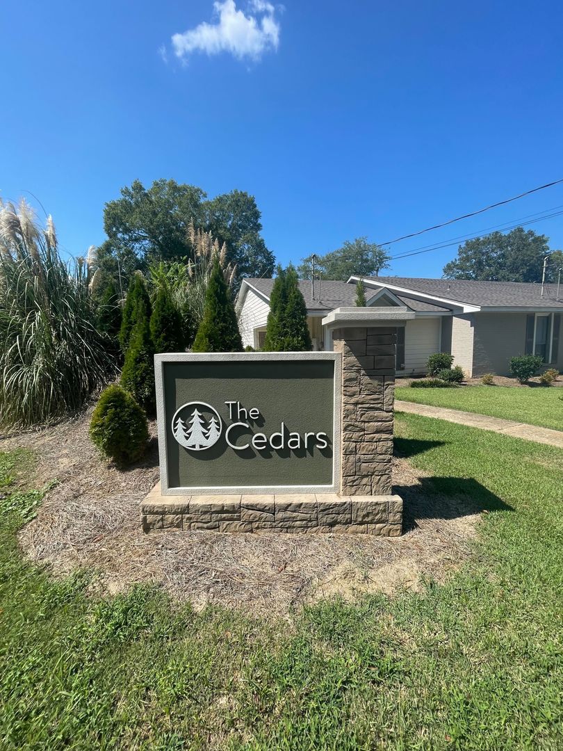 Wetumpka House: 103 Cedar Ct