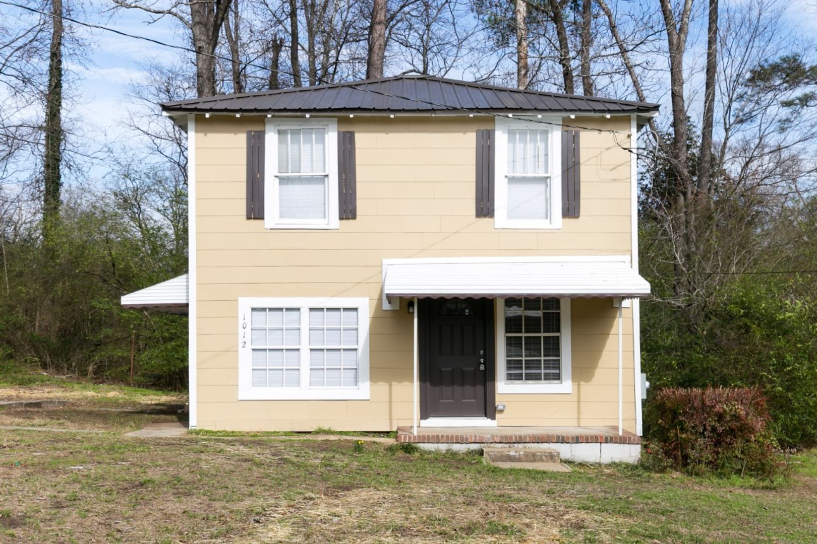 Birmingham House: 1012 Dover Ln