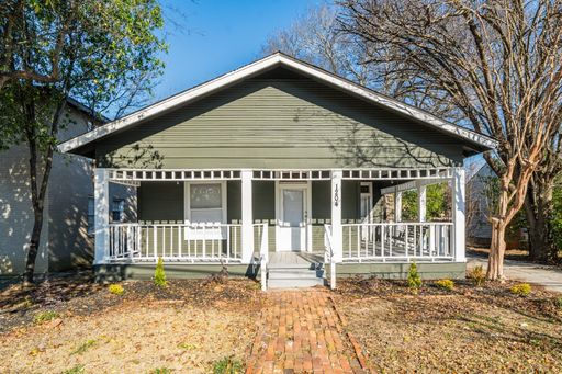 Fully Renovated 2-Bedroom Home with Fenced Yard & Storage! – photo 1