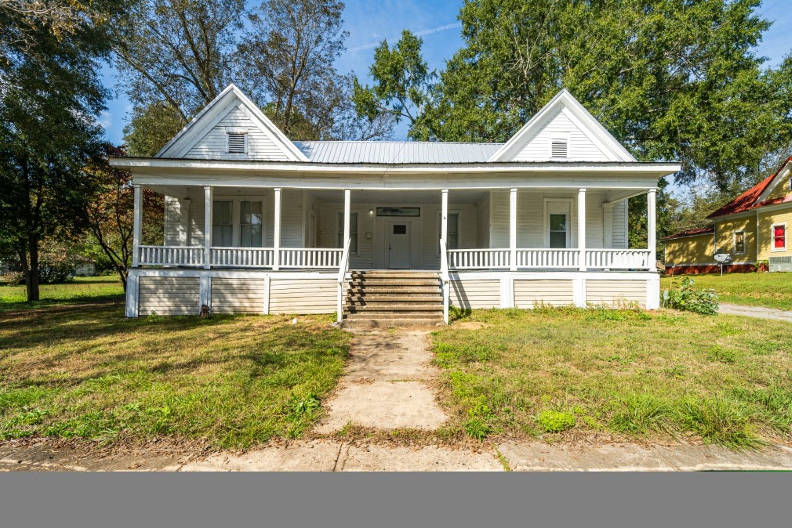 Talladega House: 412 Brignola St