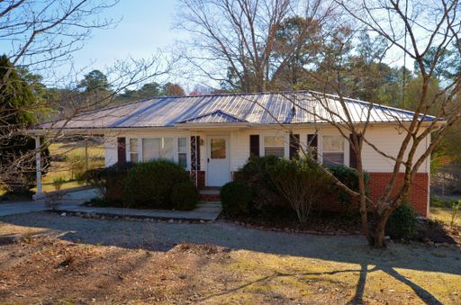 3 Bedroom Beauty- Move in Ready – photo 1