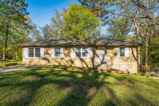 Unique Layout! Renovated Home with Private Guest or In-Law Suite – photo 1