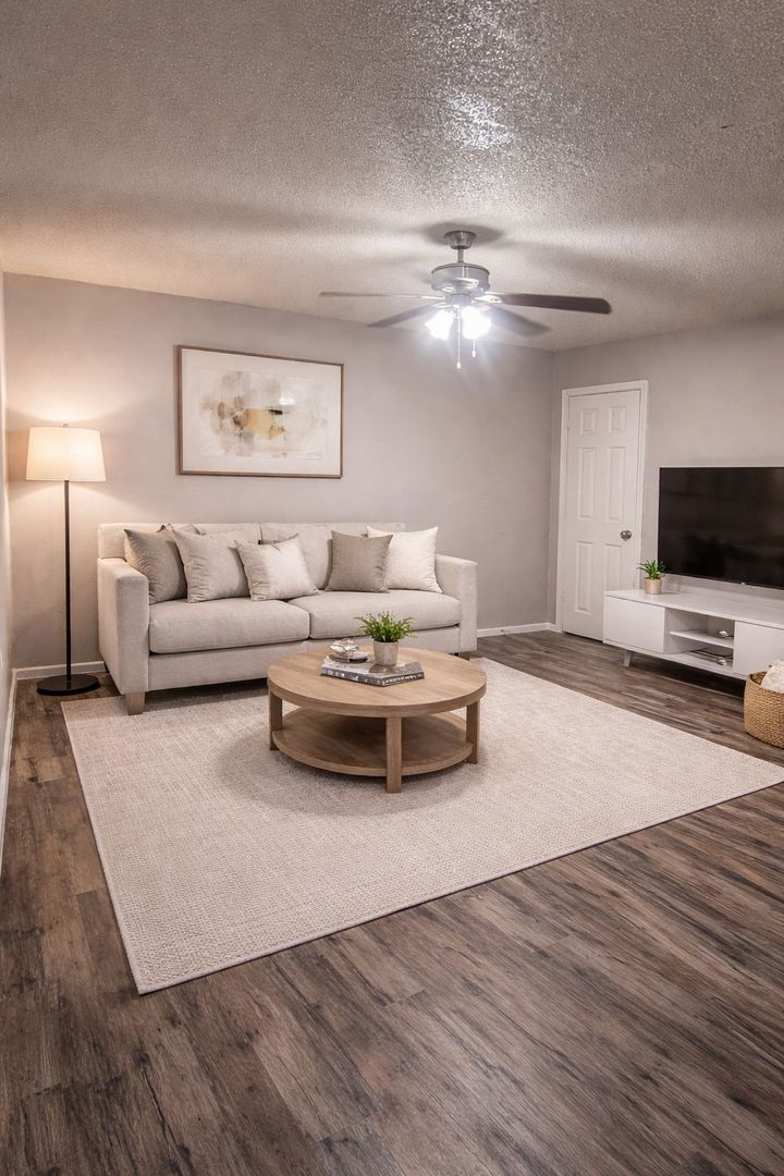 Fort Worth Apartment: 2201 E. Berry Street