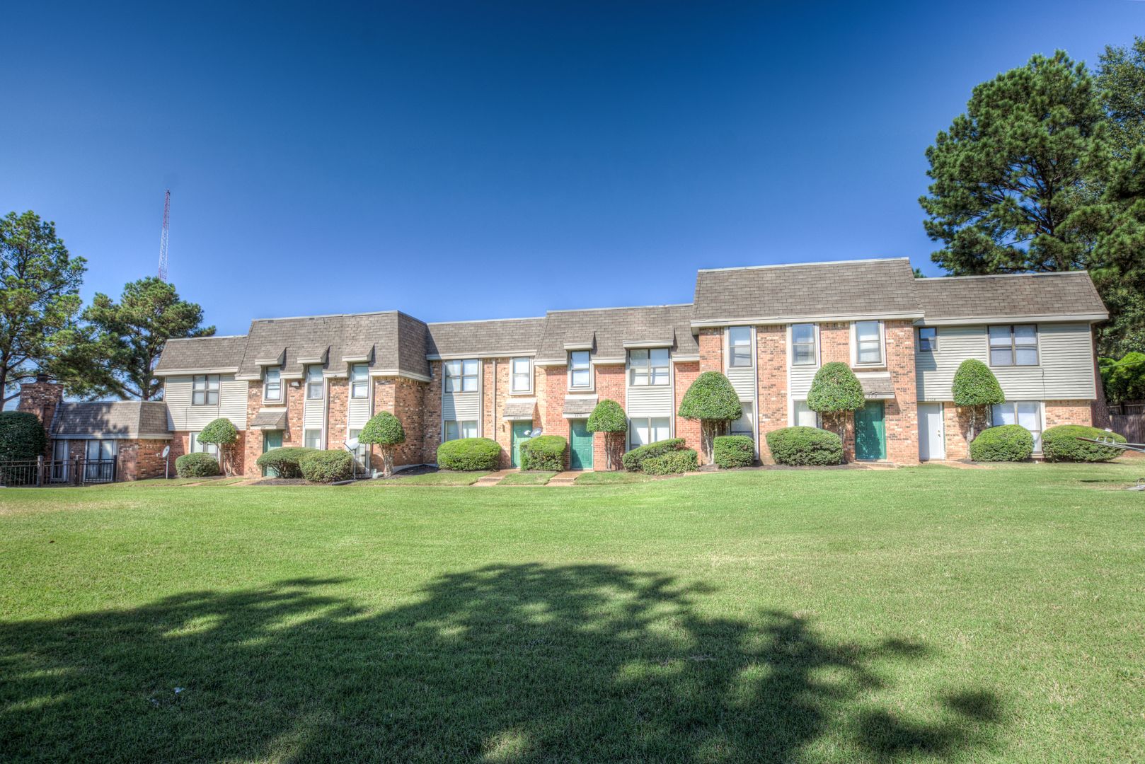 Memphis Apartment: 6033 Bangalore Ct,