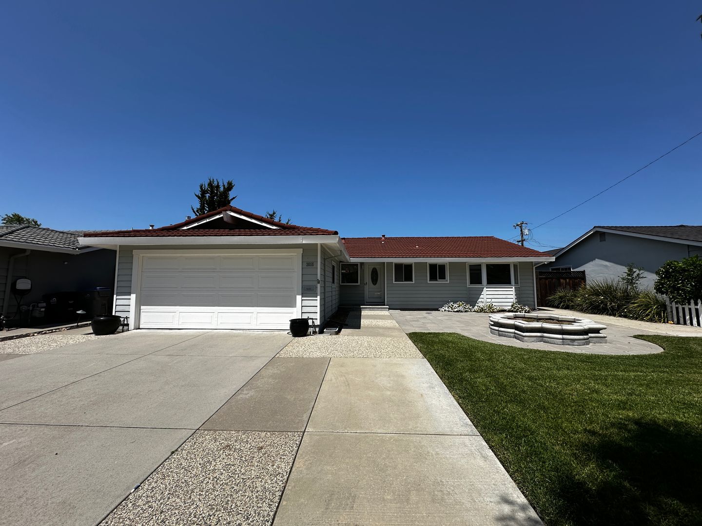 San Jose House: 3655 Mona Way