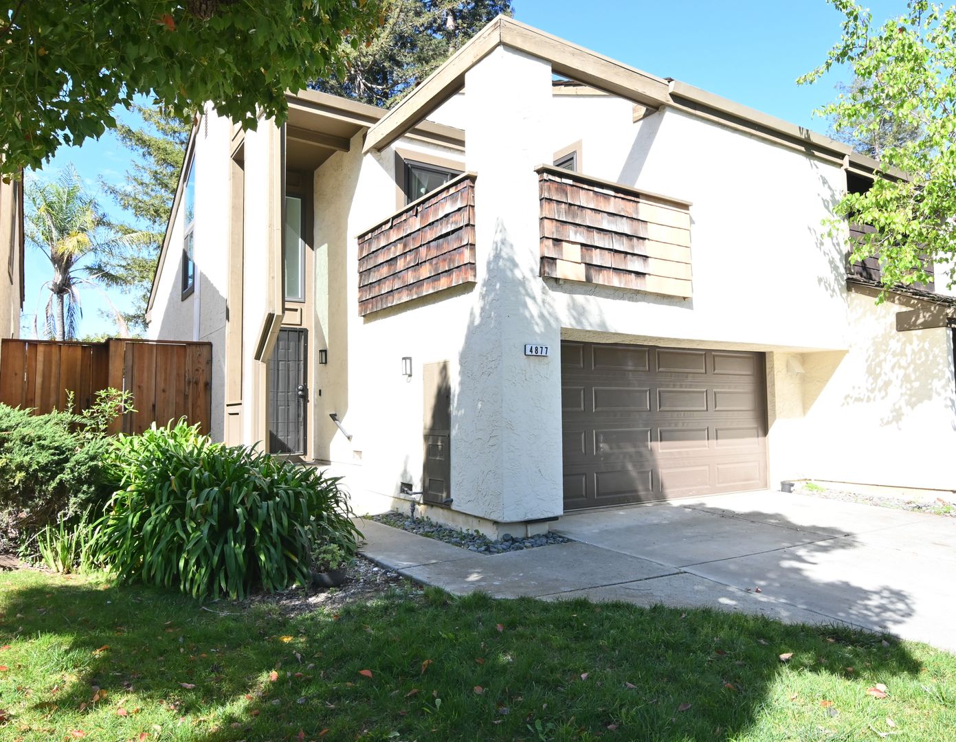 San Jose House: 4877 Lago Vista Cir