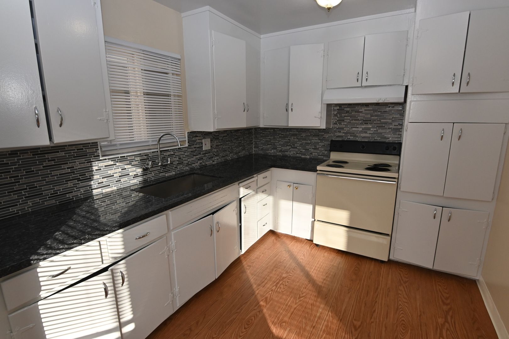 San Jose Apartment: 3176 Cadillac Drive