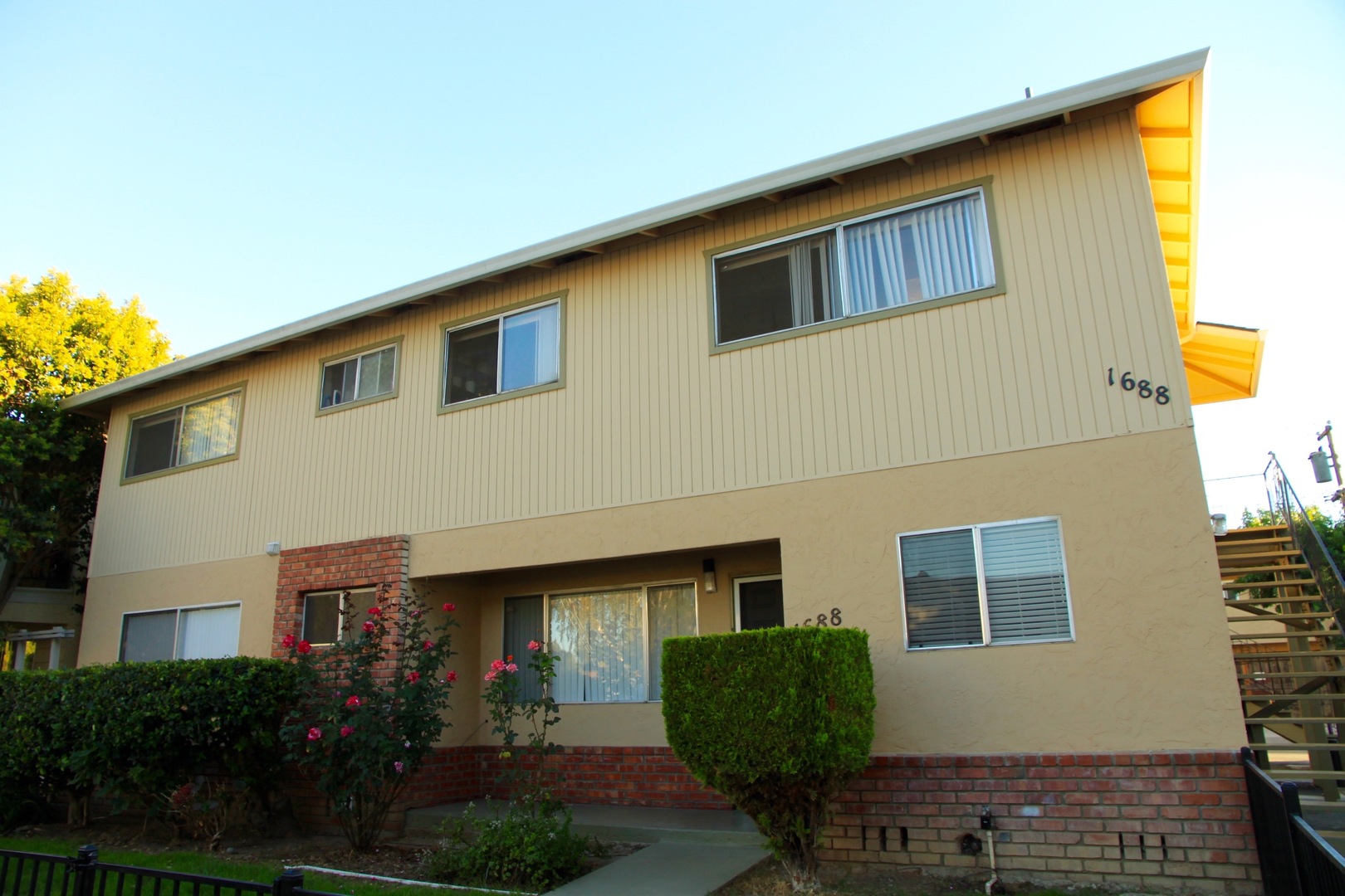 San Jose Apartment: 1688 De Rose Way