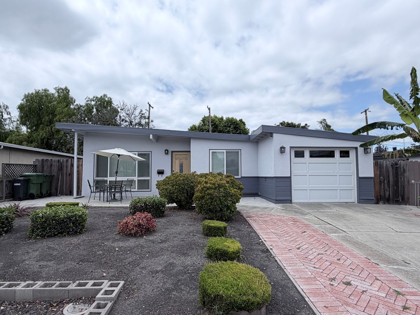 Santa Clara House: 1946 Jackson St