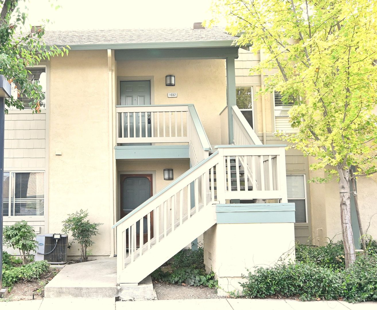 San Jose Condo: 1032 Summerplace Dr