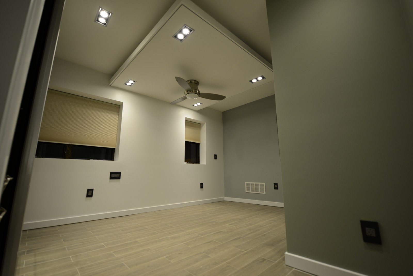 Philadelphia Apartment: 616 S. 5th St