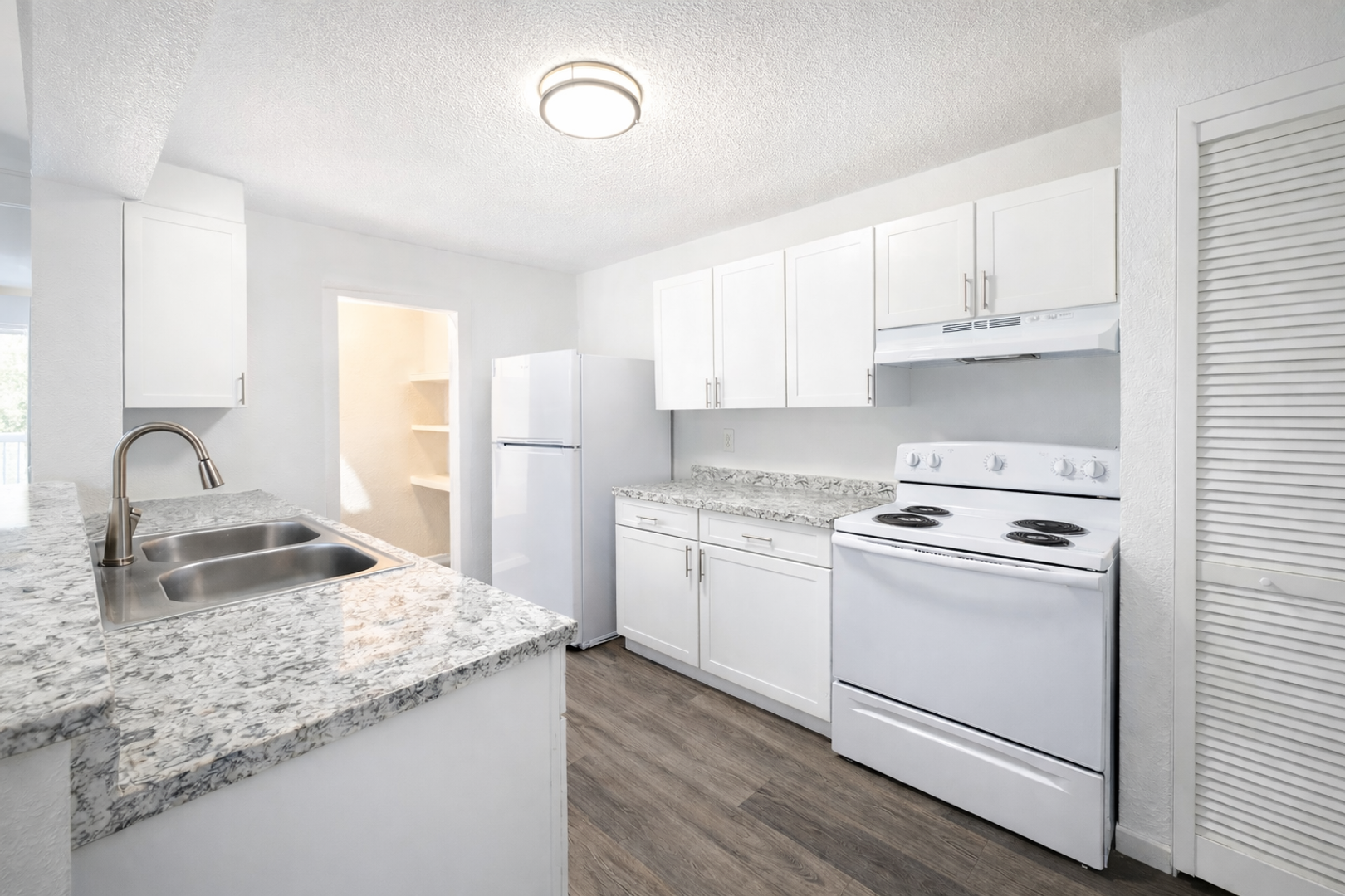 Renaissance at Strawberry Creek Apartments 4 of 12