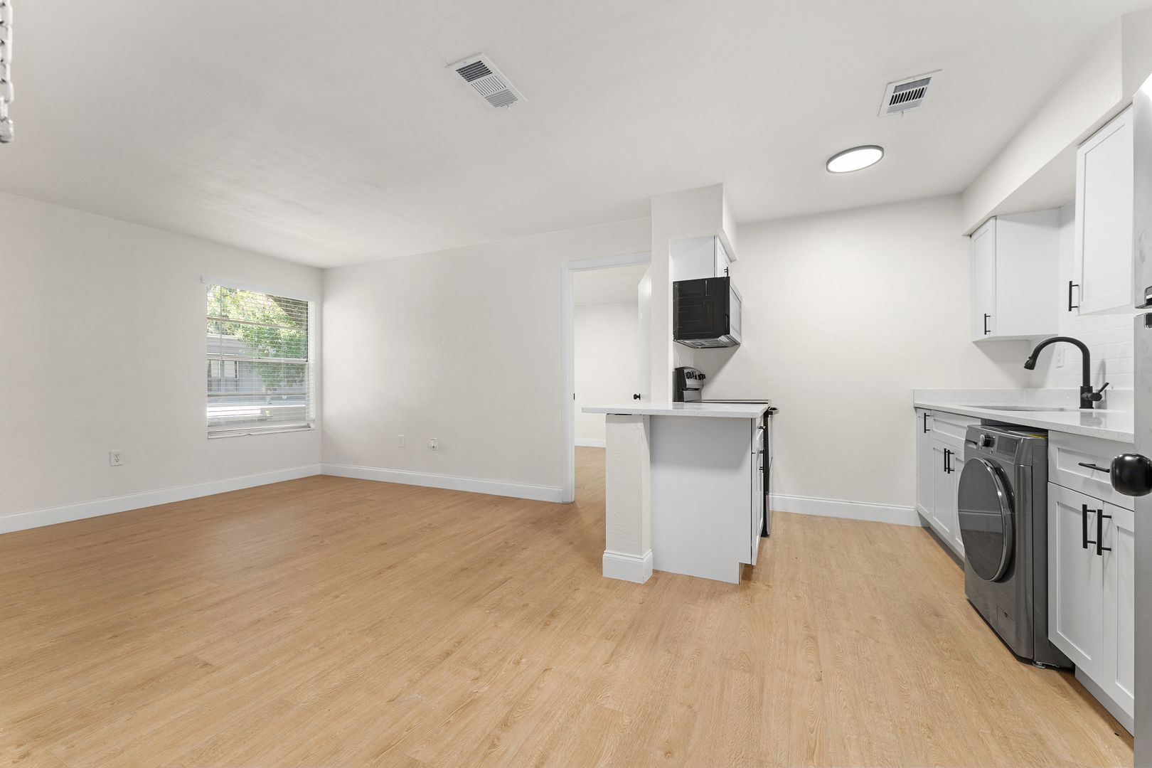 Gainesville Apartment: 1220 NW 12th Street