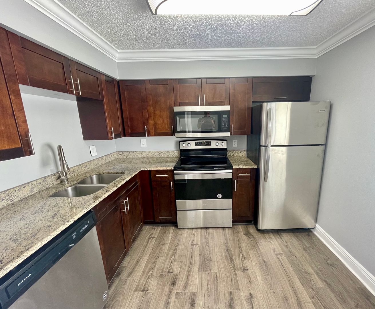 Tampa Apartment: 910 Alicia Avenue