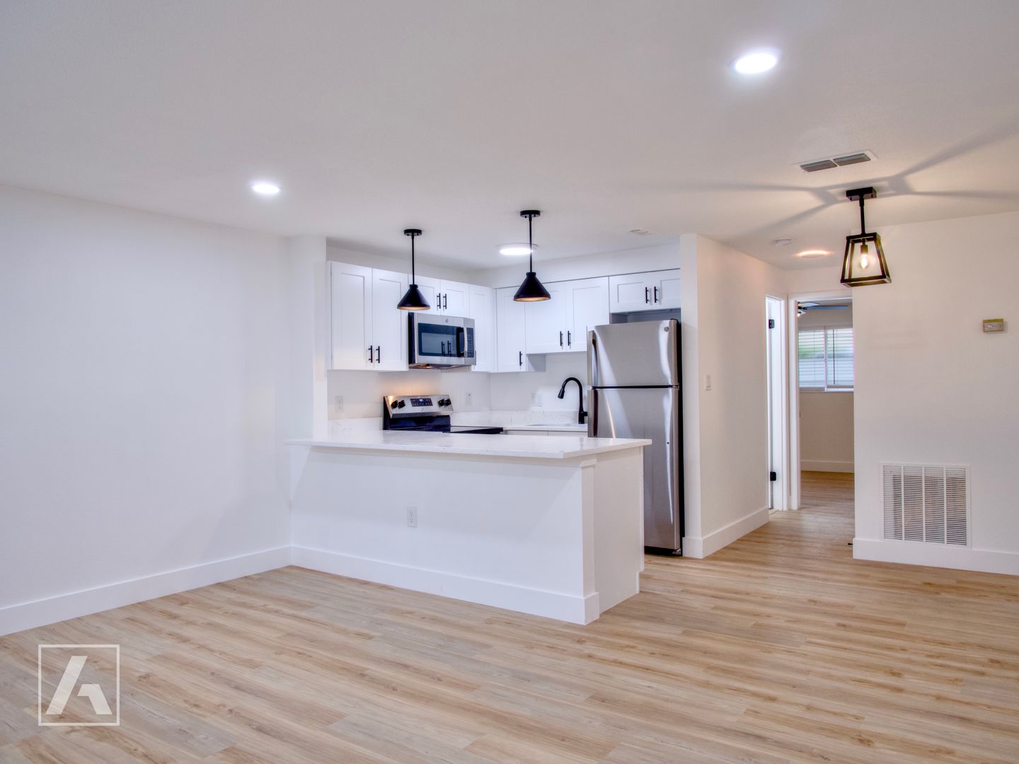 Orlando Apartment: 615 Lakeview St