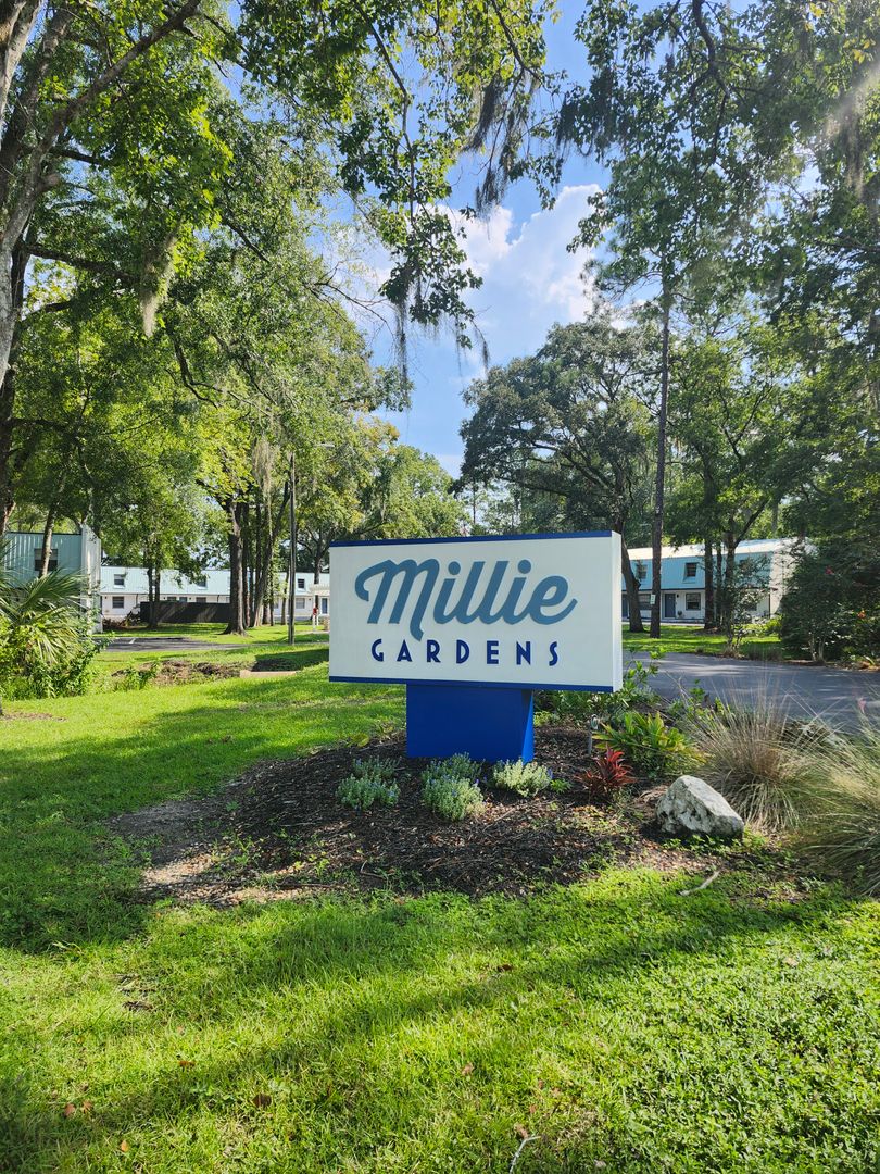 Gainesville Apartment: 2220 NW 55th Blvd