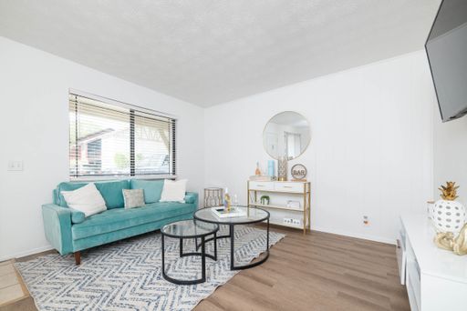 SPECIAL LOW RENTS!!! LIMITED TIME!!! – photo 1