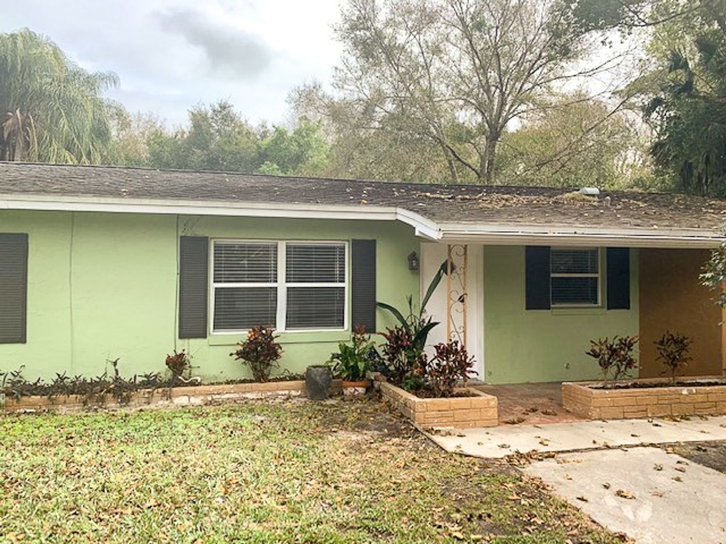 Longwood House: 2177 Longwood Lake Mary Rd.