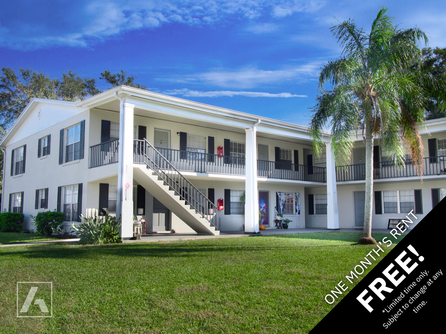 Deland Apartment: 916 W. New York Avenue