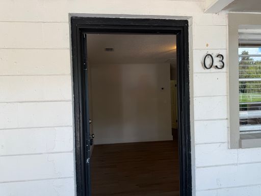 1 Bed 1 Bath Rental at 6315 SW 13th St, Unit 3, Gainesville, FL – photo 1