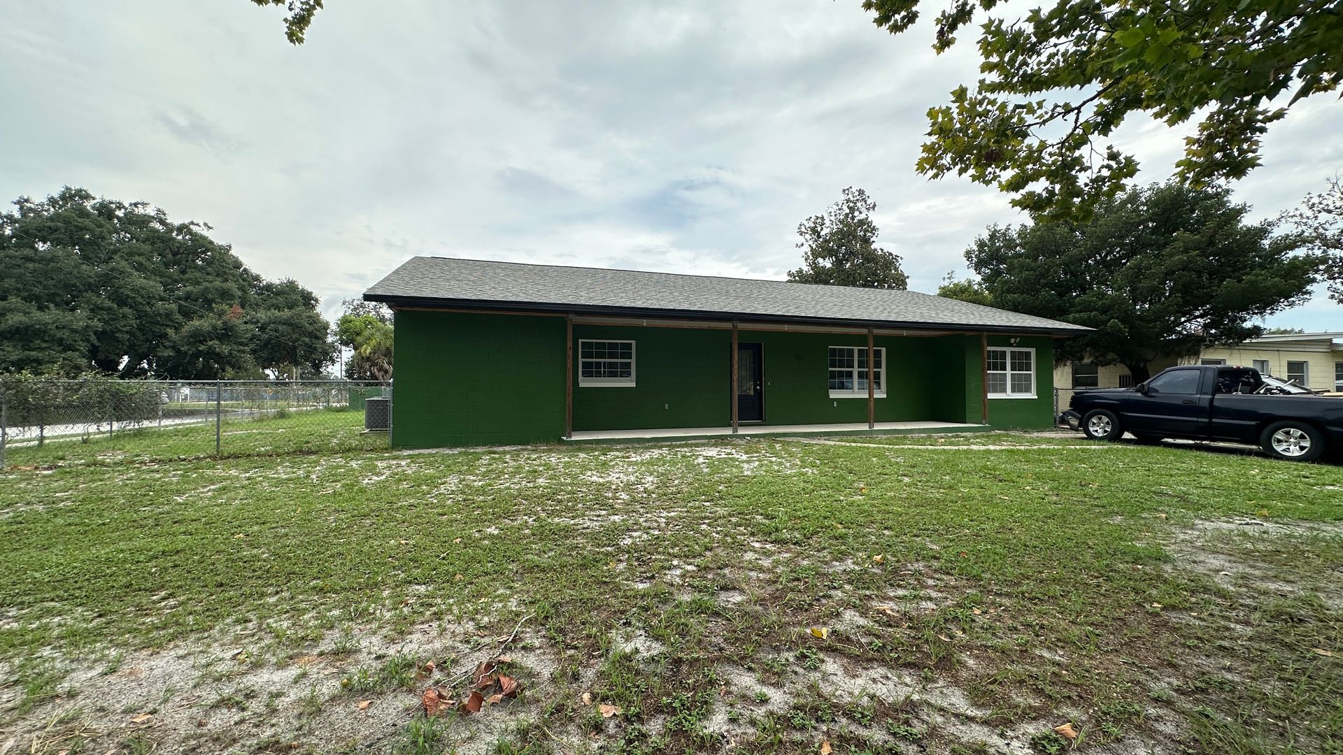 Apopka House: 261 Caldwell St,  FL