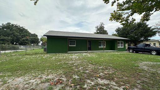 Fully Renovated 3BR | 3.5BA | Every Bedroom Has a Private Bath! – photo 1