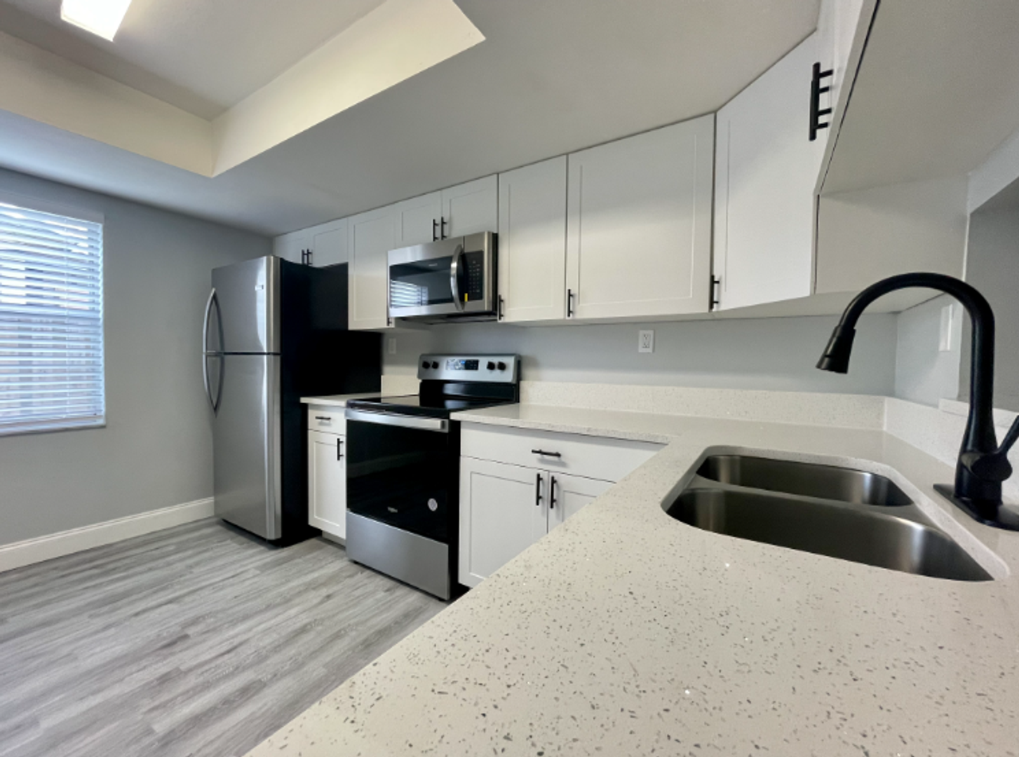 Tampa Apartment: 5305 N Boulevard St