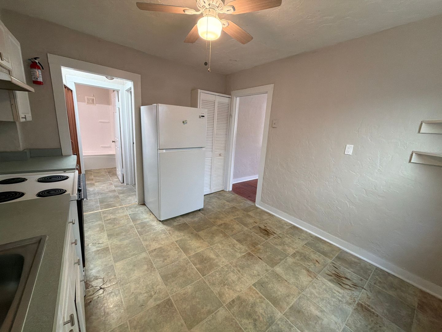 Daytona Beach Apartment: 311 S Palmetto Ave