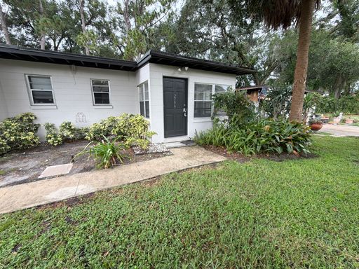 Charming 1BR Duplex in Orlando – Prime Location – photo 1