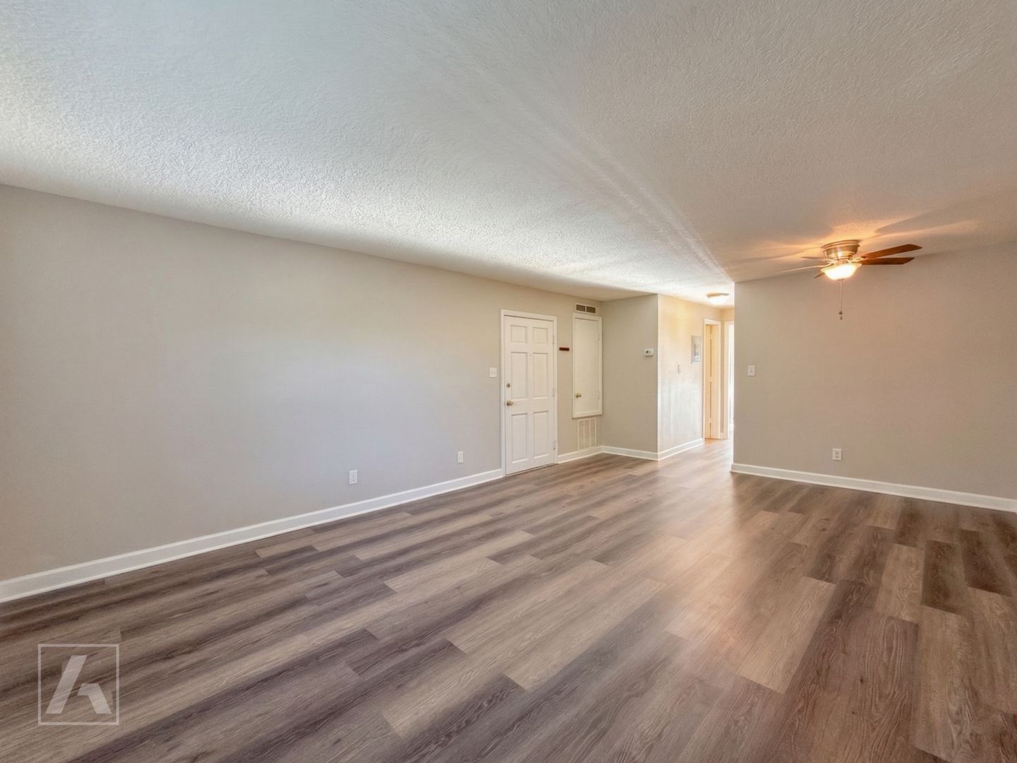 Orlando Apartment: 3323 N. Westmoreland Drive