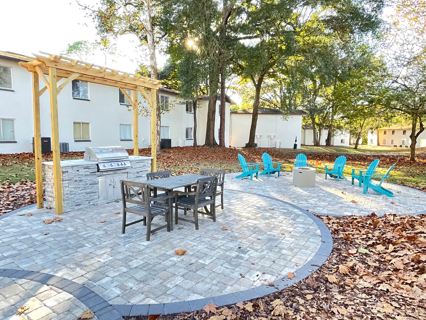 Grill area at Hammocks off Newberry (2 of 8)